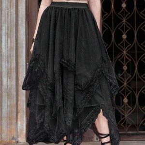 SHEIN Black Asymmetrical Lace Skirt